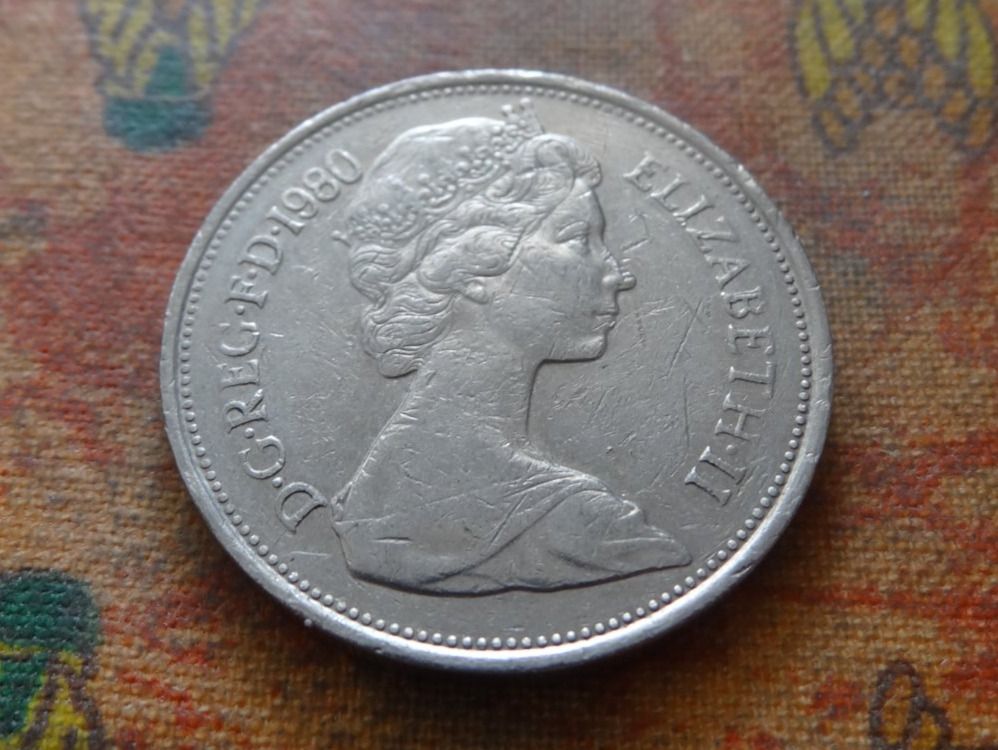 Tutti le monete: ROYAUME-UNI  10 Pence  1980 – Usato da Romanel-sur-Lausanne venduto da Swift13