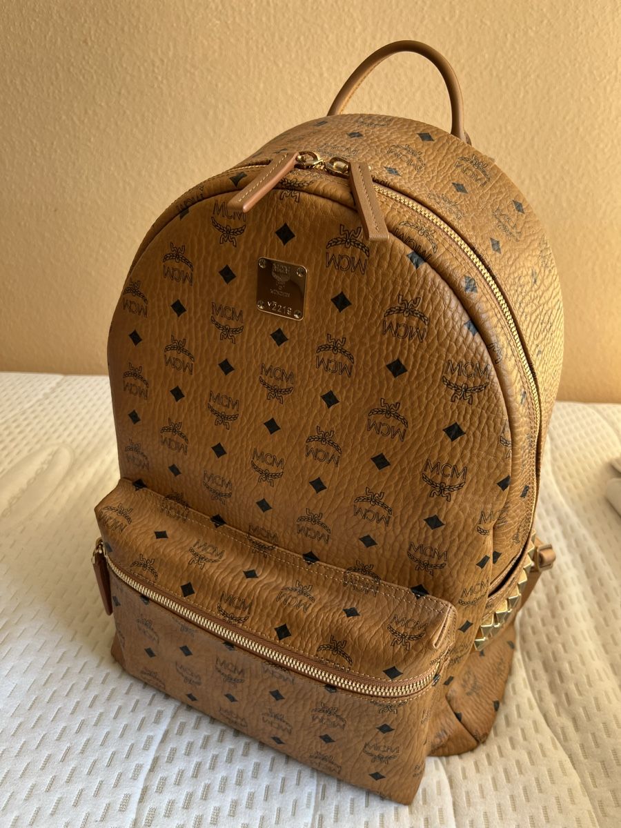 Mcm Zaini: MCM Rucksack stark large – Usato da Basel venduto da oli_skt9