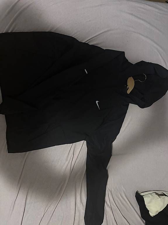 Giacche: Nike running windbreaker – Usato da Studen BE venduto da jam_j5dq 2