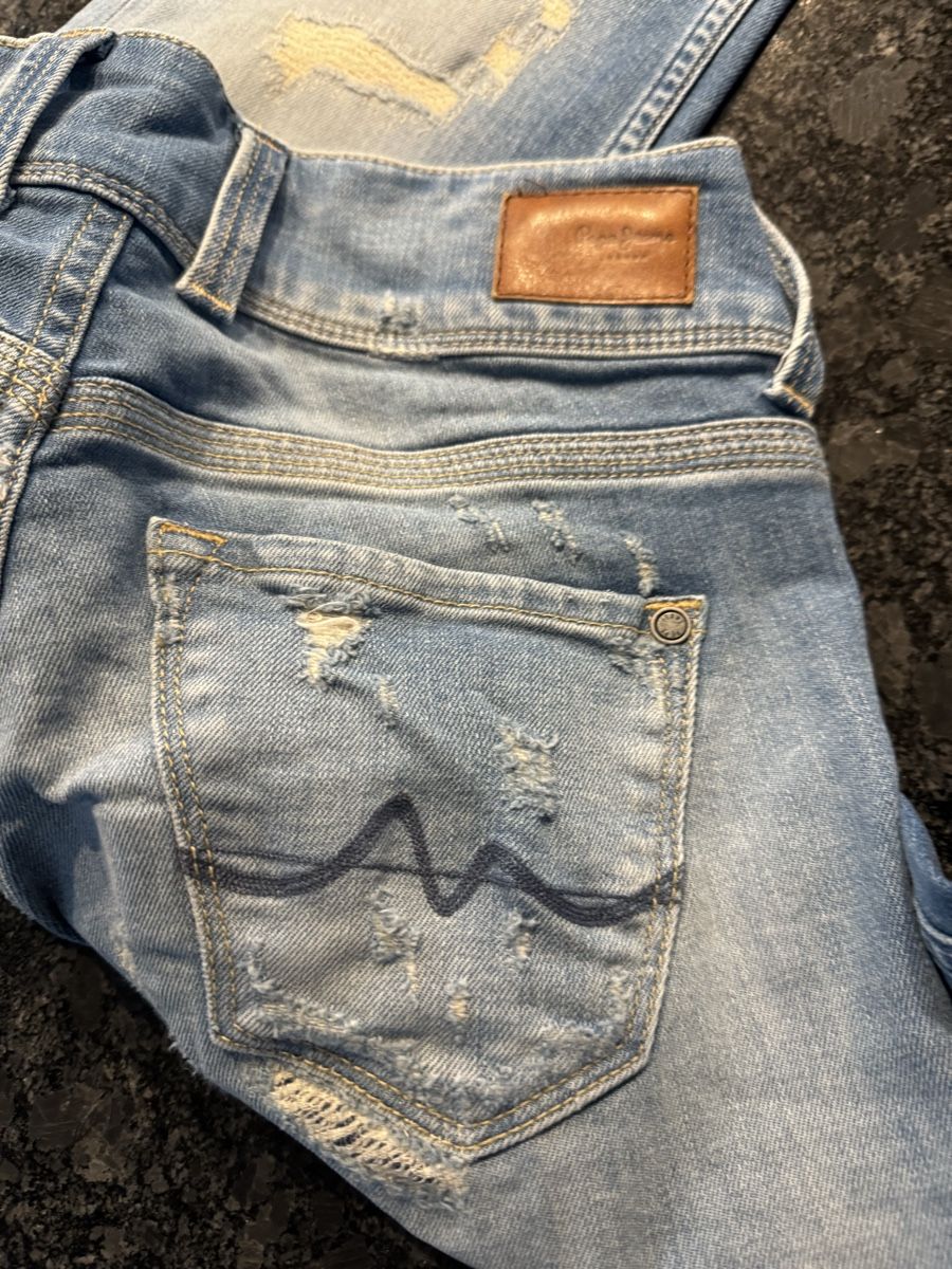 Pepe Jeans Jeans: Jeans Pepe  – Nuovo (secondo la descrizione) da Blonay venduto da Celuna 1