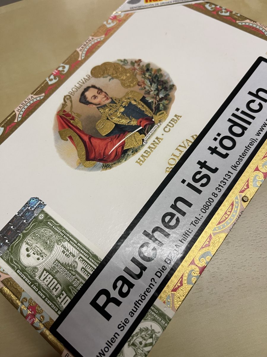 Sigari: Bolivar Petit Coronas / Zigarren – Nuovo e nell'imballaggio originale da Itingen venduto da Habano1492 1