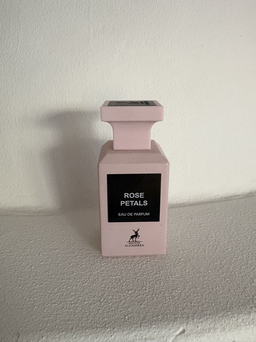 Profumi & Eau de Toilette: Alhambra - Rose Petals – Usato da Frasnacht venduto da Lejla.hodzic