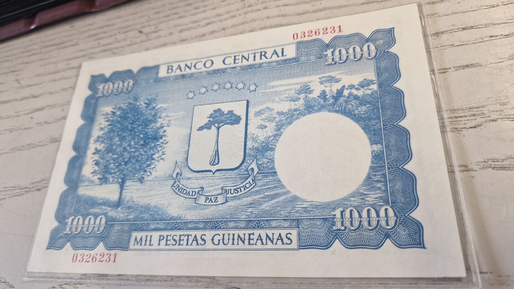 Banknoten: 1000 Pesetas Guineanas 1969 Banknote  – Neu und originalverpackt aus Herisau von Antiques.AR 1