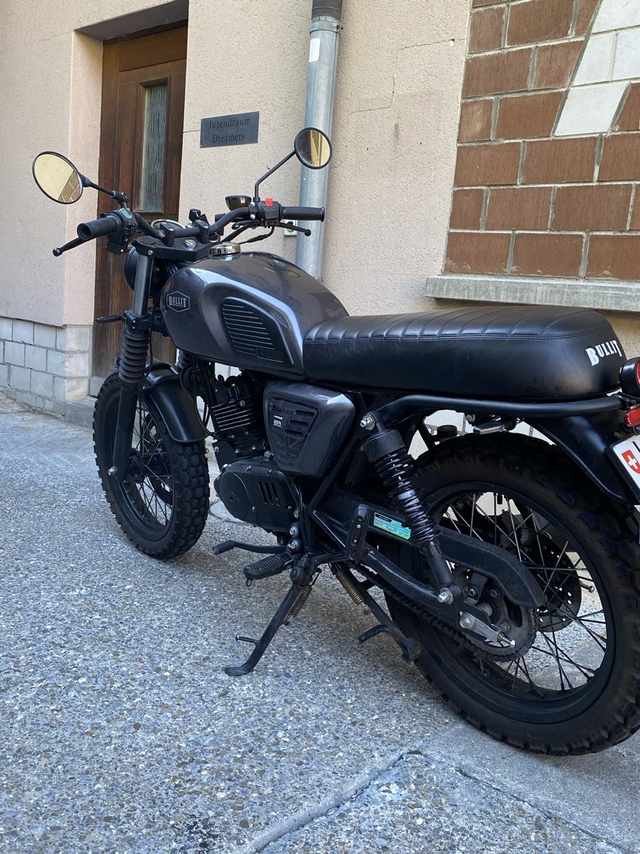 Strasse: Bullit Bluroc 125 – Gebraucht aus Emmetten von Blueeee 1