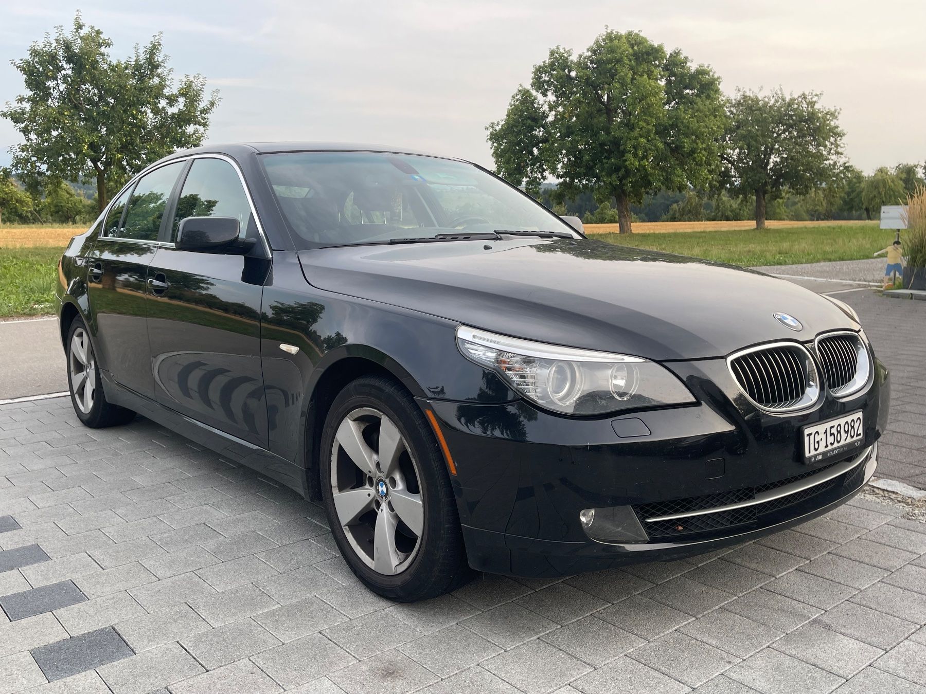 BMW Autos: BMW 528Xi – D'occasion à Kümmertshausen par spe_8hlh