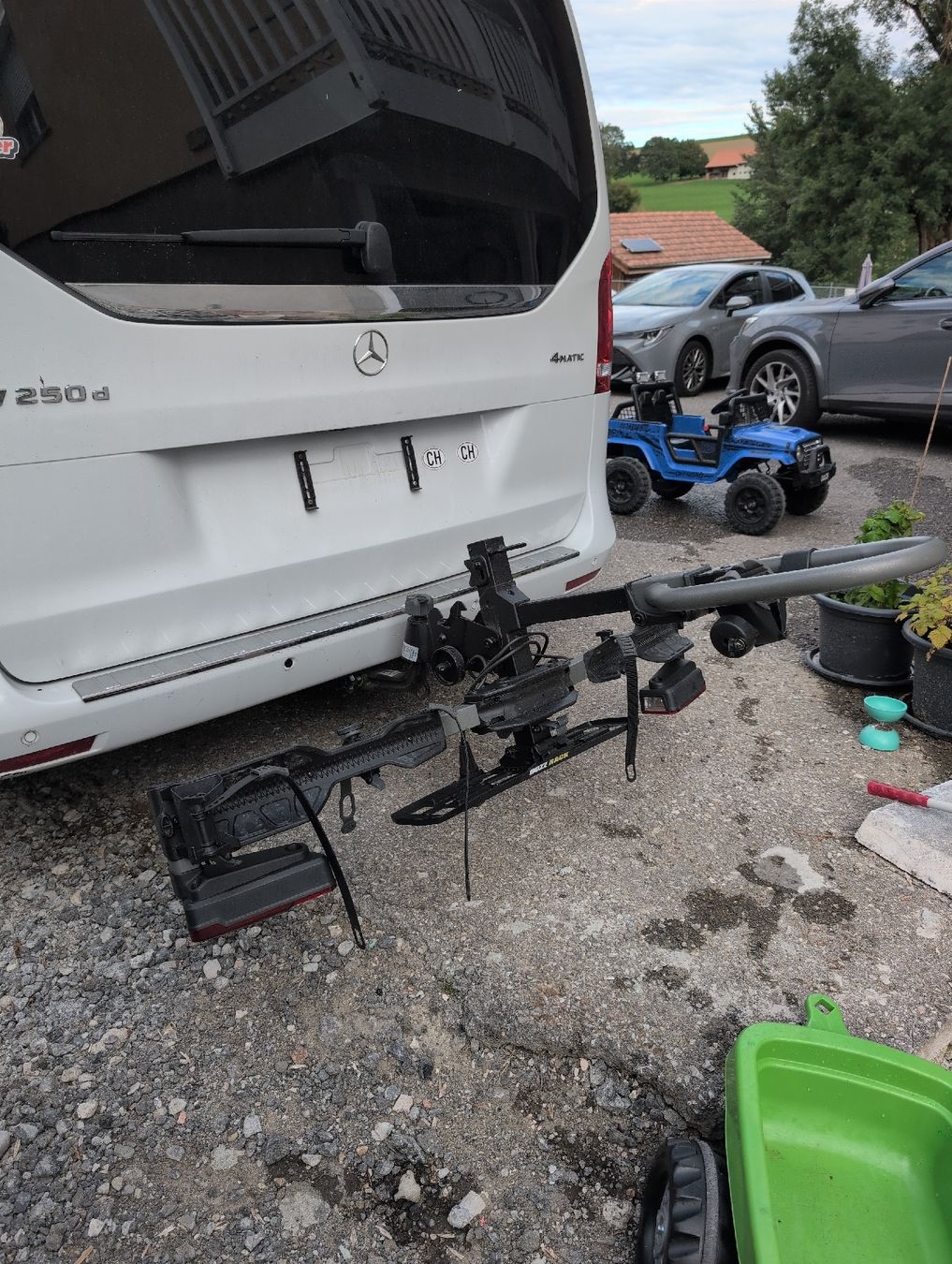 Attelages de remorque: porte vélo buzzrack pour 1vélo – D'occasion à Chavannes-les-forts par willydafflon 3