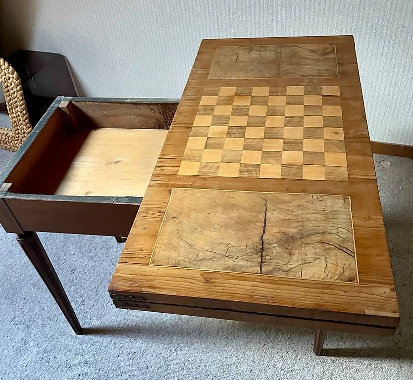 Tavoli: Spieltisch antik – Usato da Luzern venduto da pat_28xl 1