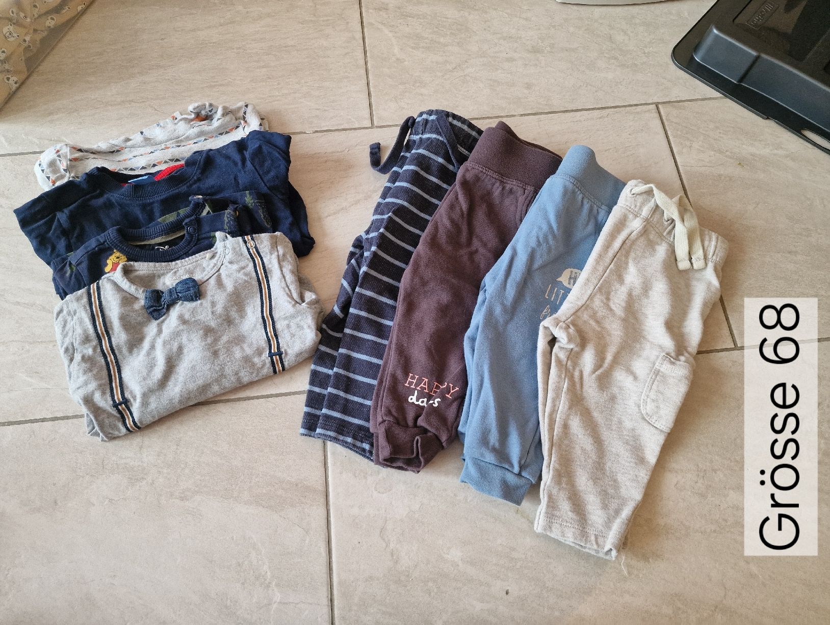 Lotti & Set di vestiti: Jungen Kleiderpaket Grösse 68 – Usato da Dottikon venduto da chi_lmp6