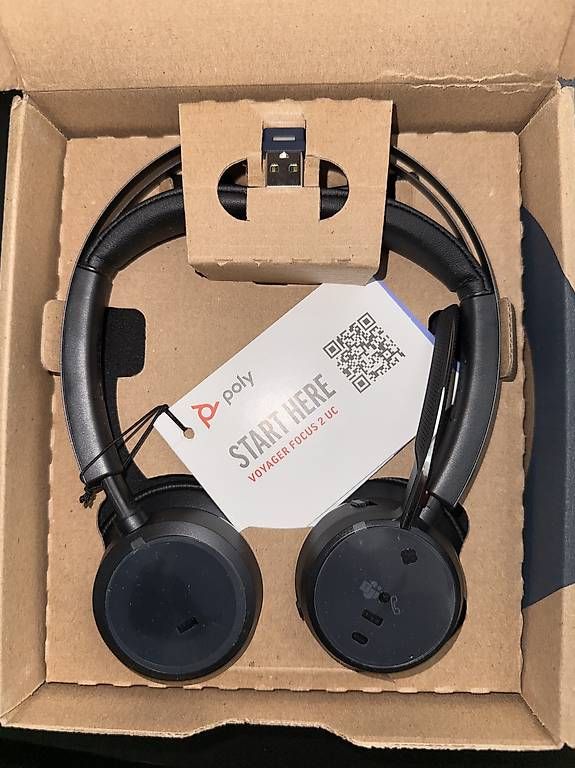 Casques audio: Poly Voyager Focus 2 – D'occasion à Zürich par mrsuisse 1