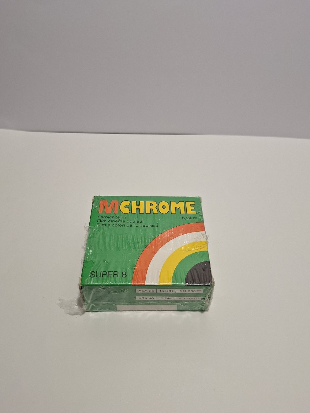Pellicole: MChrome Farbkinofilm 1990 – Usato da Pfäffikon SZ venduto da TobyPeterson
