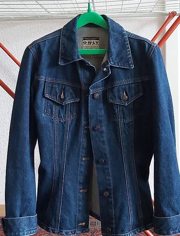 Only Giacche: Second Hand Jeans Jacke – Usato da Basel venduto da lor60
