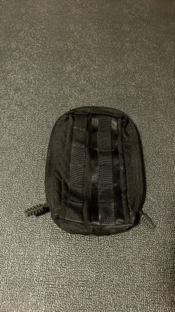 Pochette tactique noire système Molle état neuf