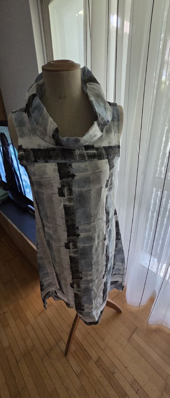 Vestiti: Kleid INGRID MUNT Grösse M Muster sleeveless  – Nuovo (secondo la descrizione) da Riedikon venduto da Winter21.