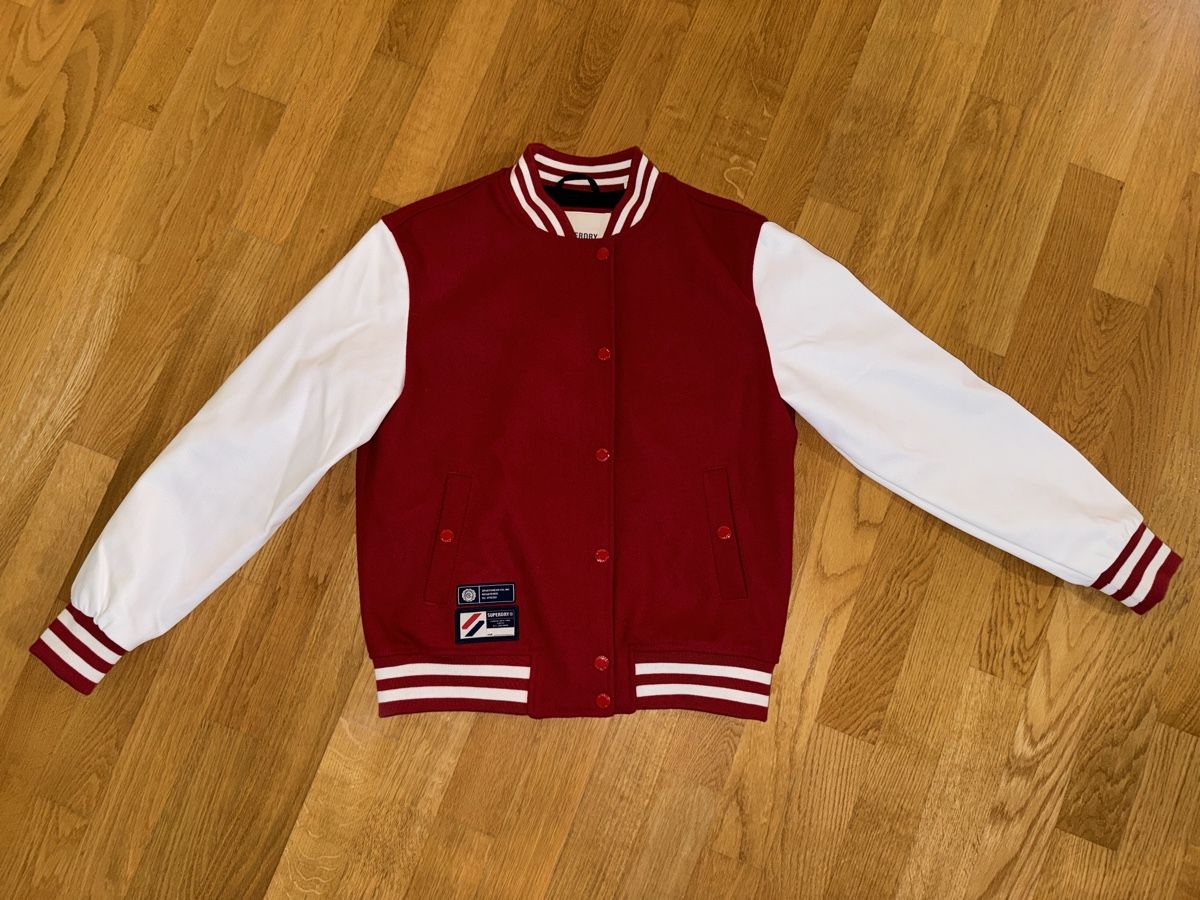 Superdry Giacche: Veste SuperDry NEU – Nuovo e nell'imballaggio originale da Cologny venduto da PEACEANDLOVE 1