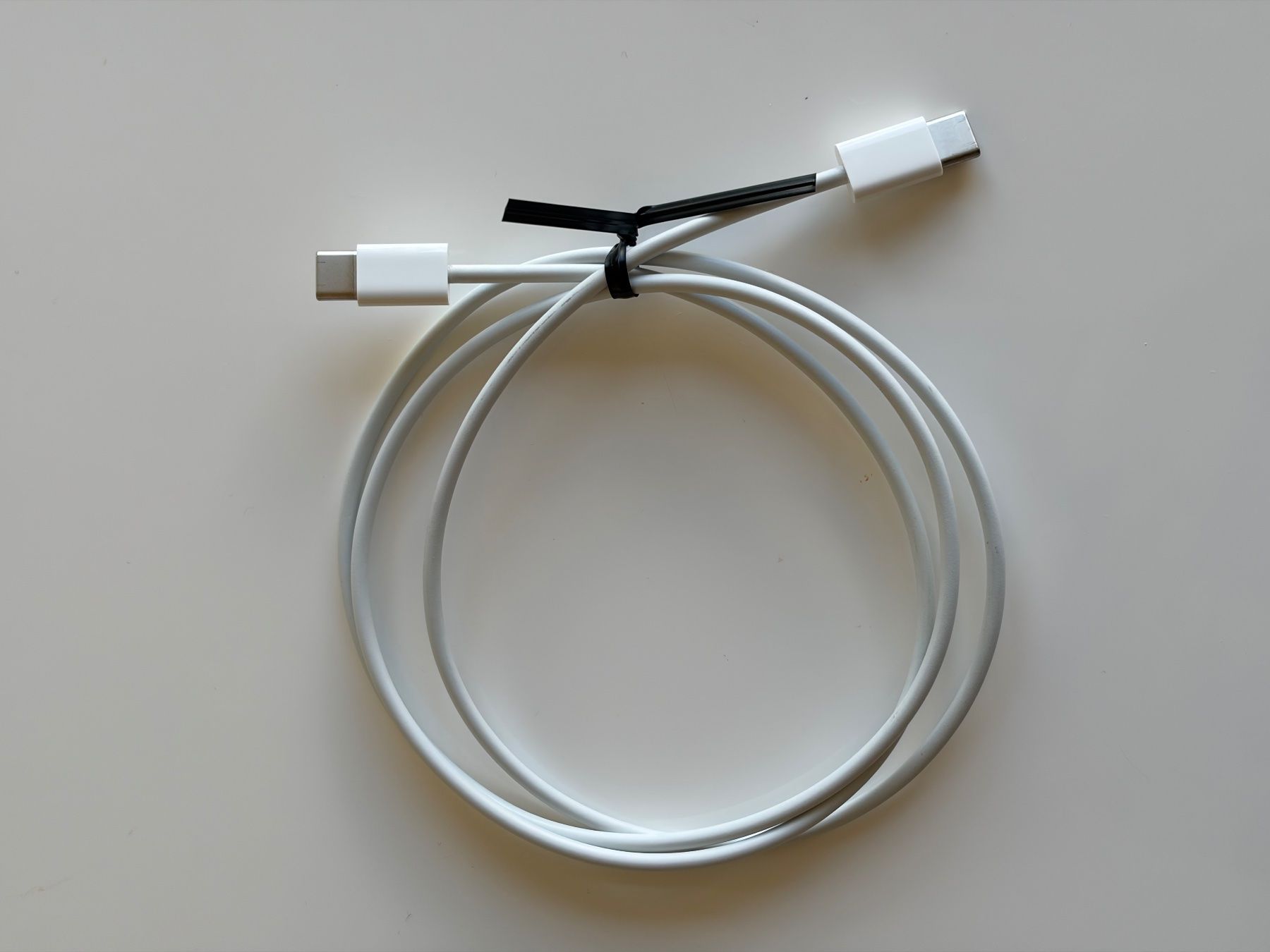 Apple Câbles: Original Apple USB-C iPhone Ladekabel 1m – D'occasion à Olten par Lamb_of_God 1