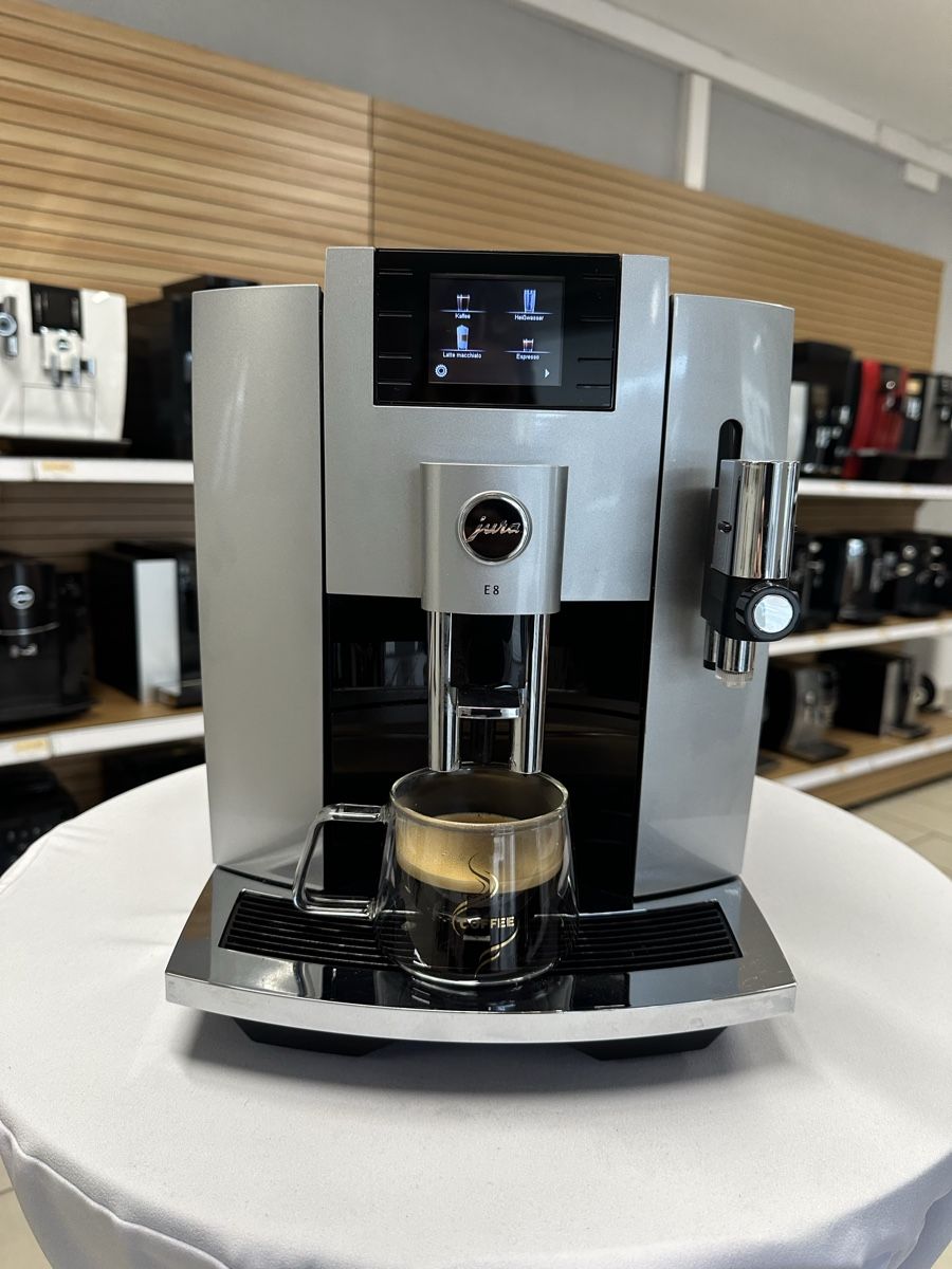 Jura Kaffeemaschinen & Espressomaschinen: JURA E 8 – Gebraucht aus Gränichen von Luma.KaffeeMaschinen 6