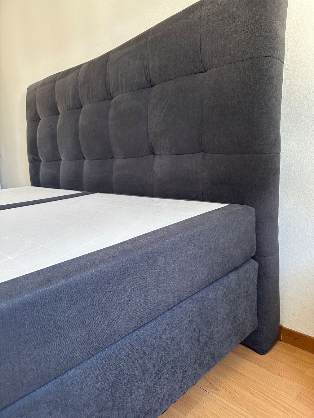 Lits: Boxspringbett anthrazit – D'occasion à Winterthur par fat_d6sb 3