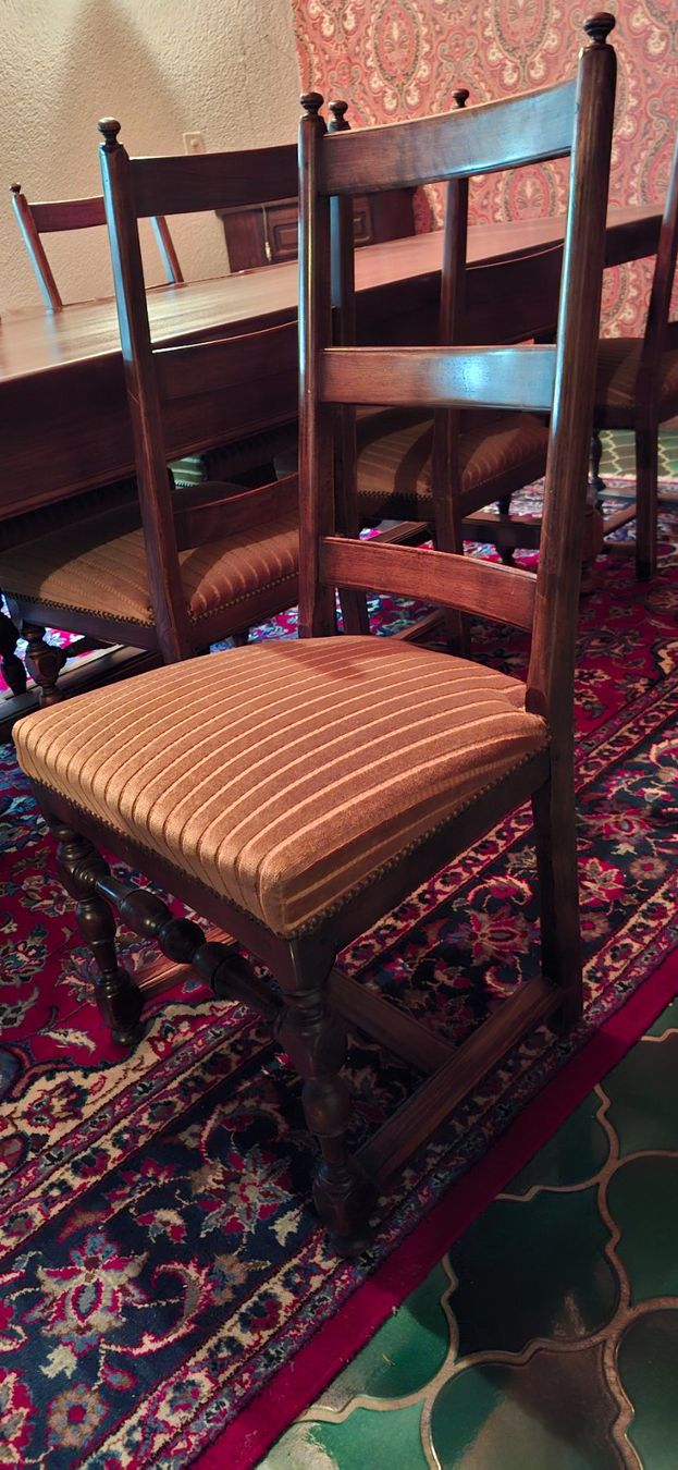 Set di tavolo e panche: Table et chaises de salle à manger en bois – Usato da Champagne venduto da Lamar0 4