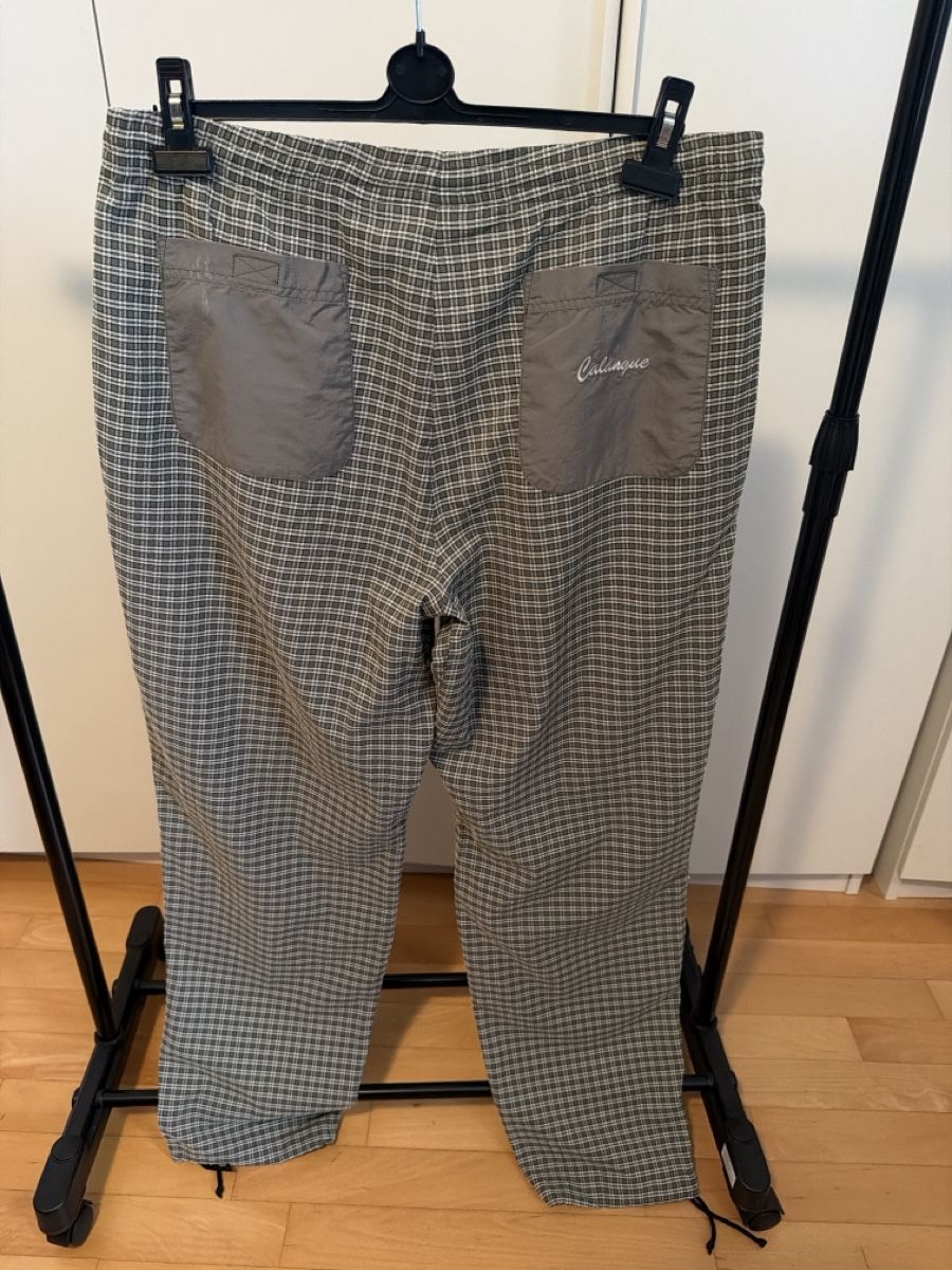 Pantaloni: Think0Pink pantaloni vintage  – Usato da Sementina venduto da bru_vpp5 1