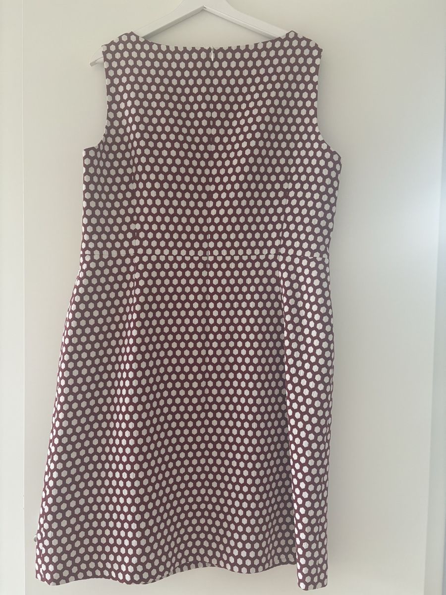 Escada Vestiti: Escada Kleind 44 Farbe Marsala – Usato da Lugano venduto da jw2602 1