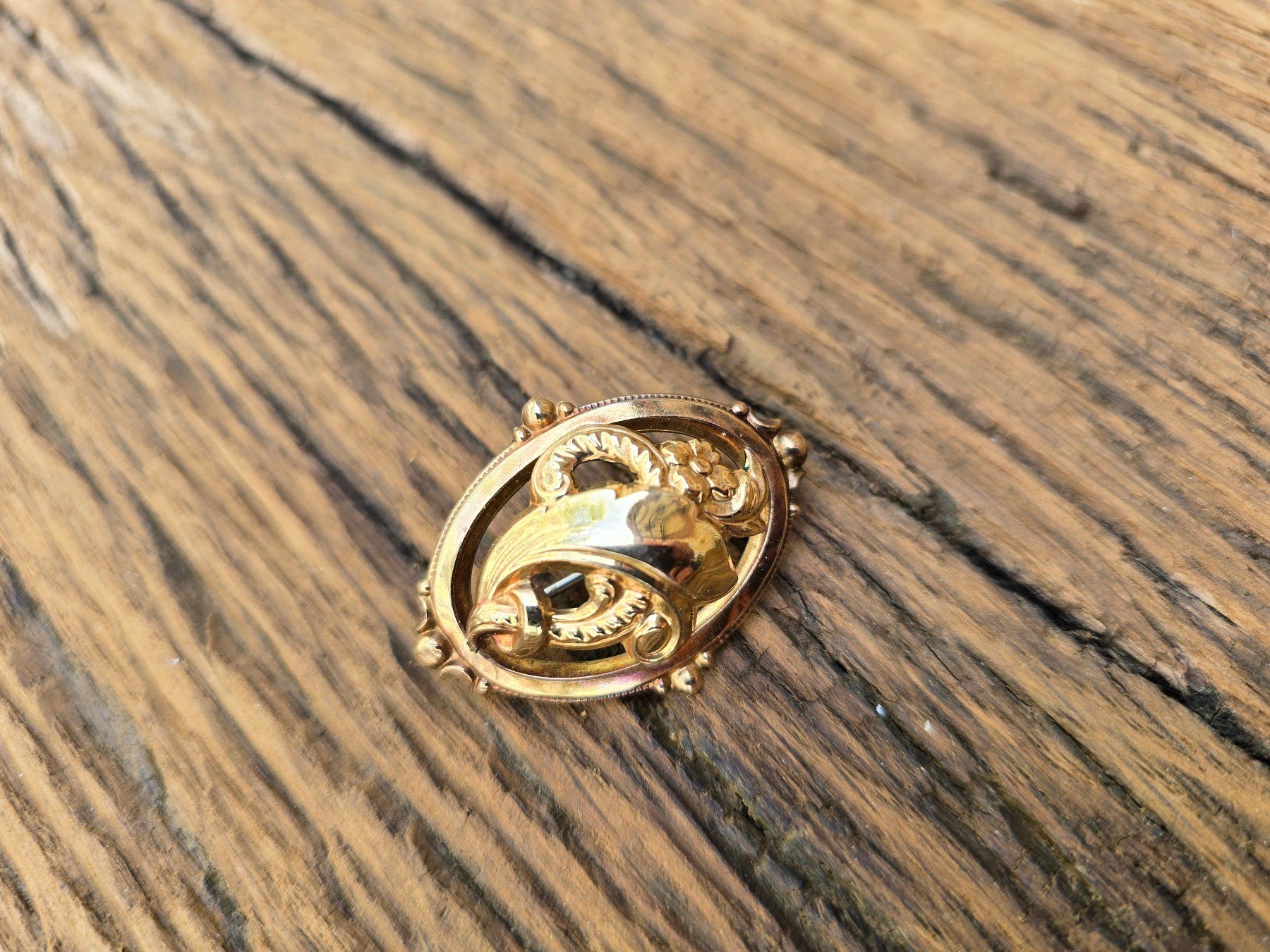Broschen & Nadeln: Schmuck: Modeschmuck vintage double, Brosche Nr. 5 – Gebraucht aus Romanshorn von Rachacha