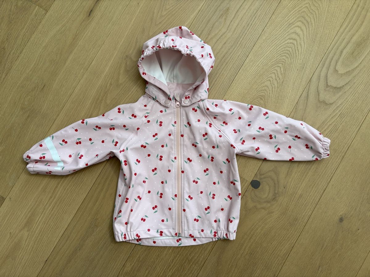H&M Vestes & Manteaux: Regenjacke H&M Mädchen Grösse 92 – D'occasion à Gebenstorf par Sandra01031