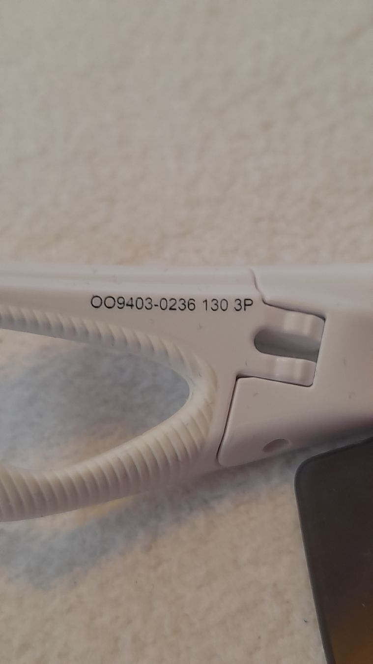 Oakley Occhiali & Lenti: Lunettes de sport Oakley Sphaera blanches objectif Prizm  – Nuovo e nell'imballaggio originale da st.gallen venduto da The_Rag_Picker. 5