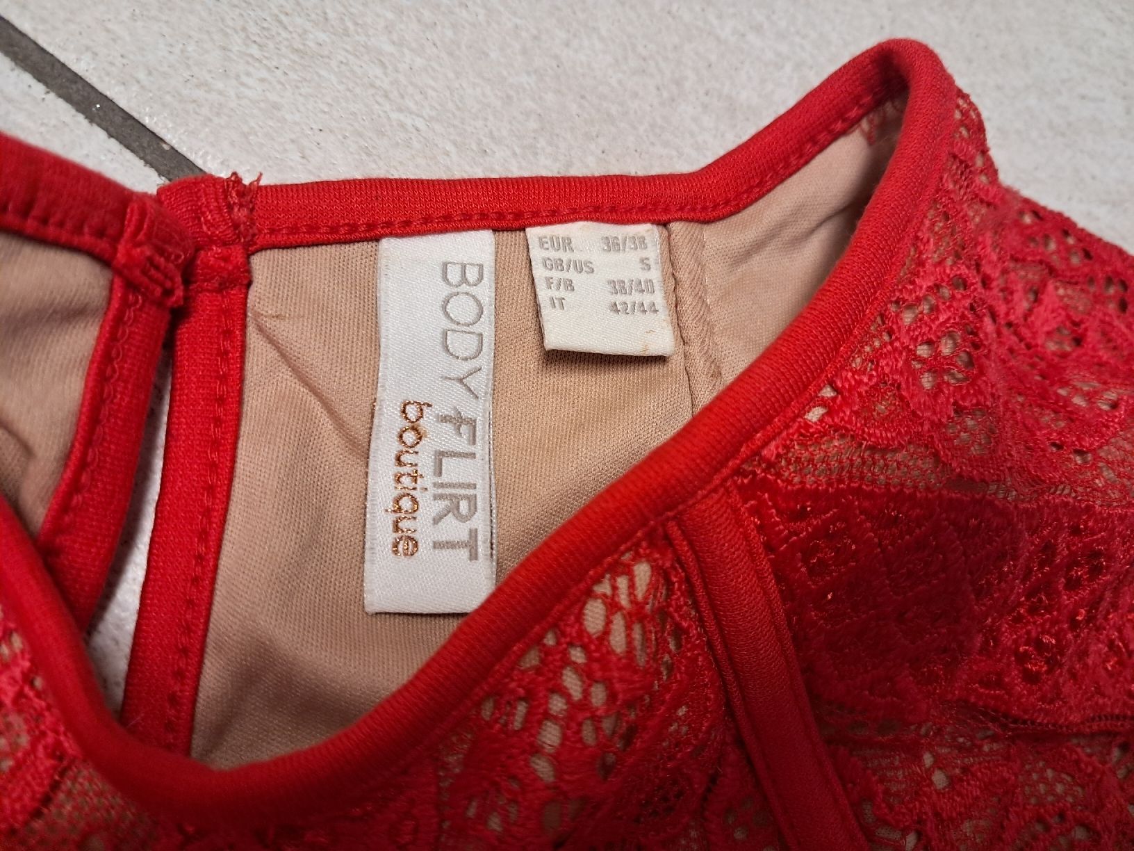 Vestiti: Wunder schönes, rotes Kleid Gr. S – Usato da Weinfelden venduto da Da-ryn01 3