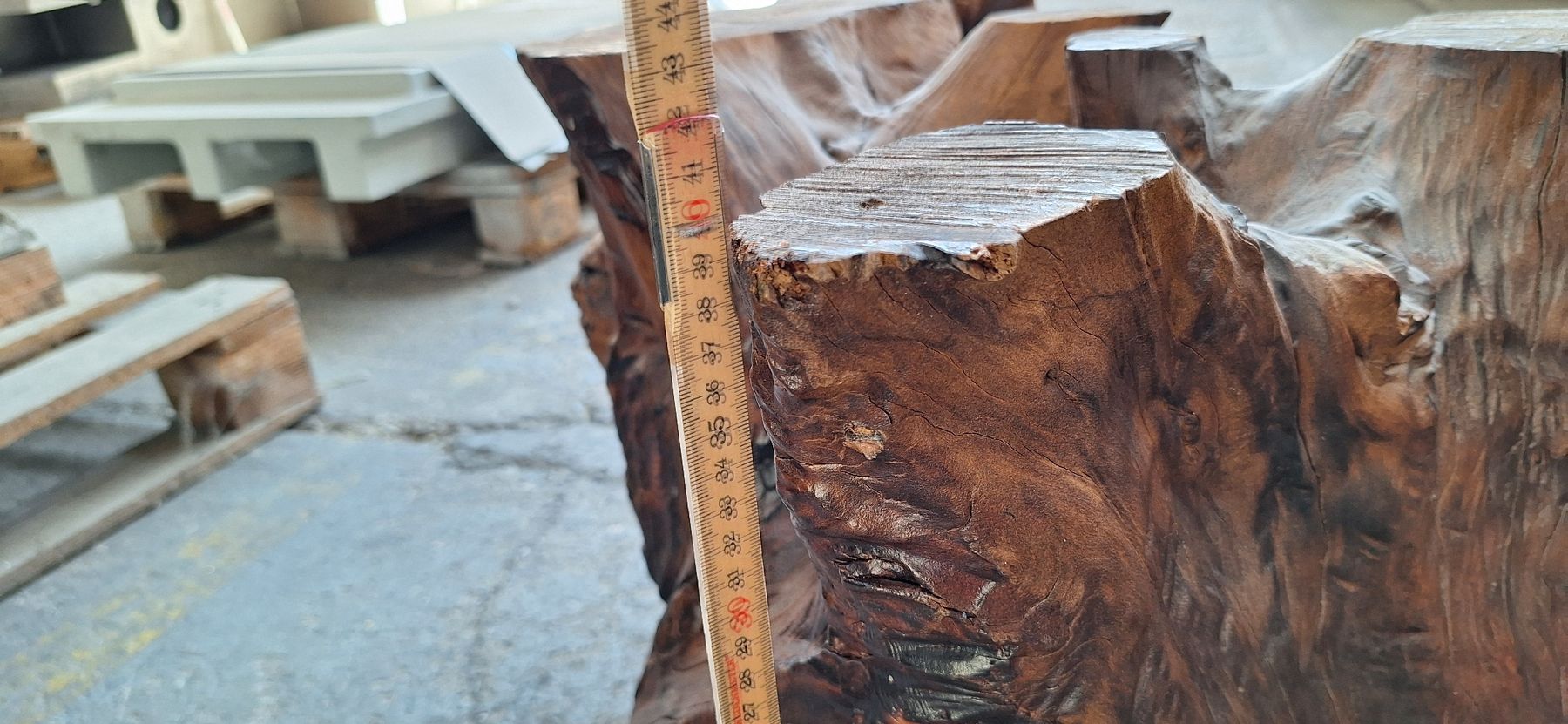 Articles en bois: Holzwurzel – D'occasion à Kloten par WOODStudio 1