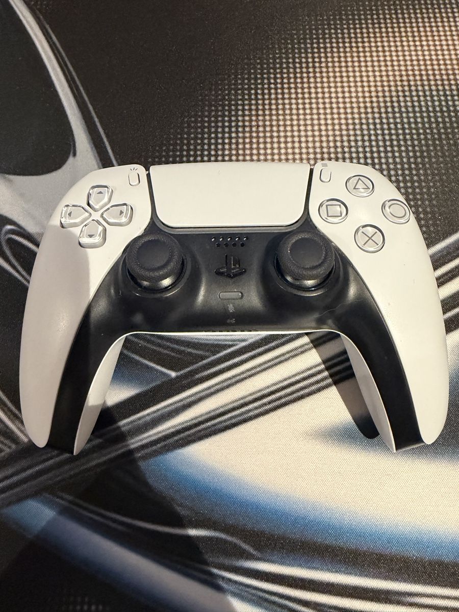 Sony Controller: PS5 Controller weiss - funktioniert einwandfrei – Gebraucht aus Unterlunkhofen von leo_bzh5 1