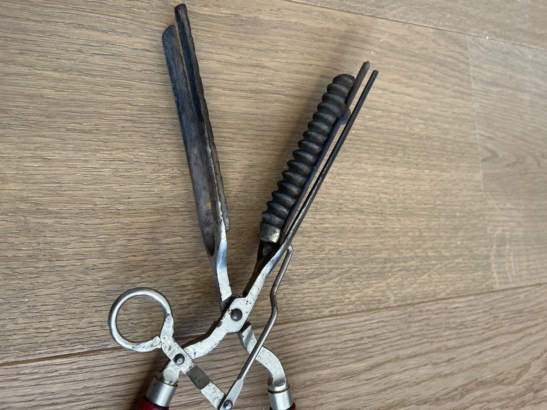 Piastre & Arricciacapelli: Ondulierschere, Lockenstab Lockenwickler antik Marcel Top 4 – Usato da Rorschach venduto da schastje 4