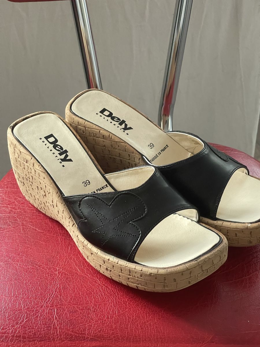 Scarpe da donna: Sandales à talons compensés Y2K, taille 39. – Nuovo (secondo la descrizione) da Delémont venduto da Pepites_and_fripes