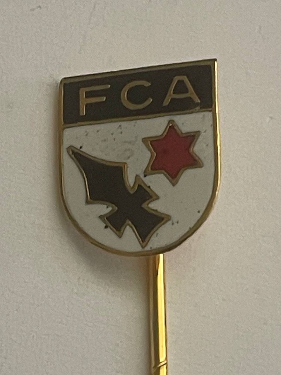 Placchette & Badge: 214. Anstecknadel - FC Aesch – Usato da Luzern venduto da Irek 1