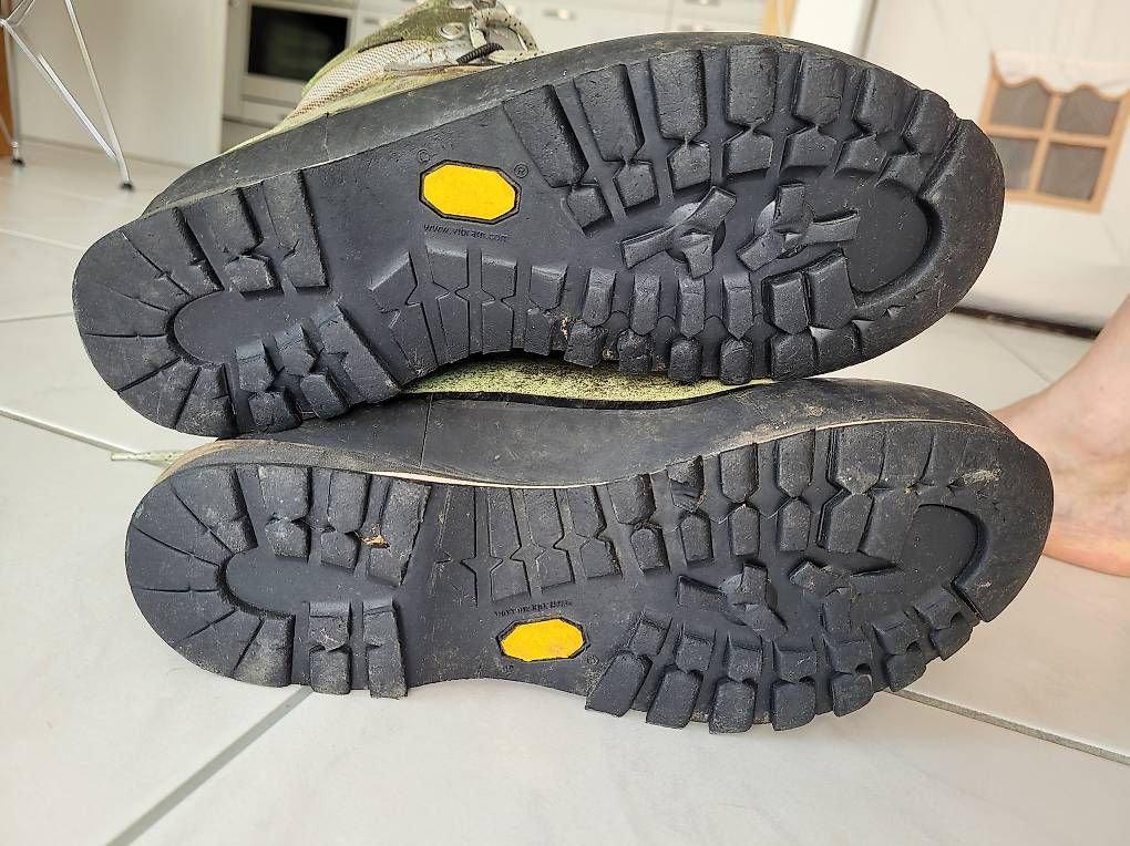 Scarpe da donna: Bergschuhe Scarpa Triolet, ca. Gr. 38/39 – Usato da Fällanden venduto da vickita1 1