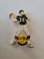 Hard Rock Cafe Atlanta 2001 Pin Fussball