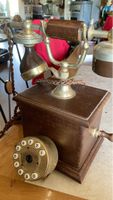 Téléphone ancien à cadran rotatif - Objet de collection