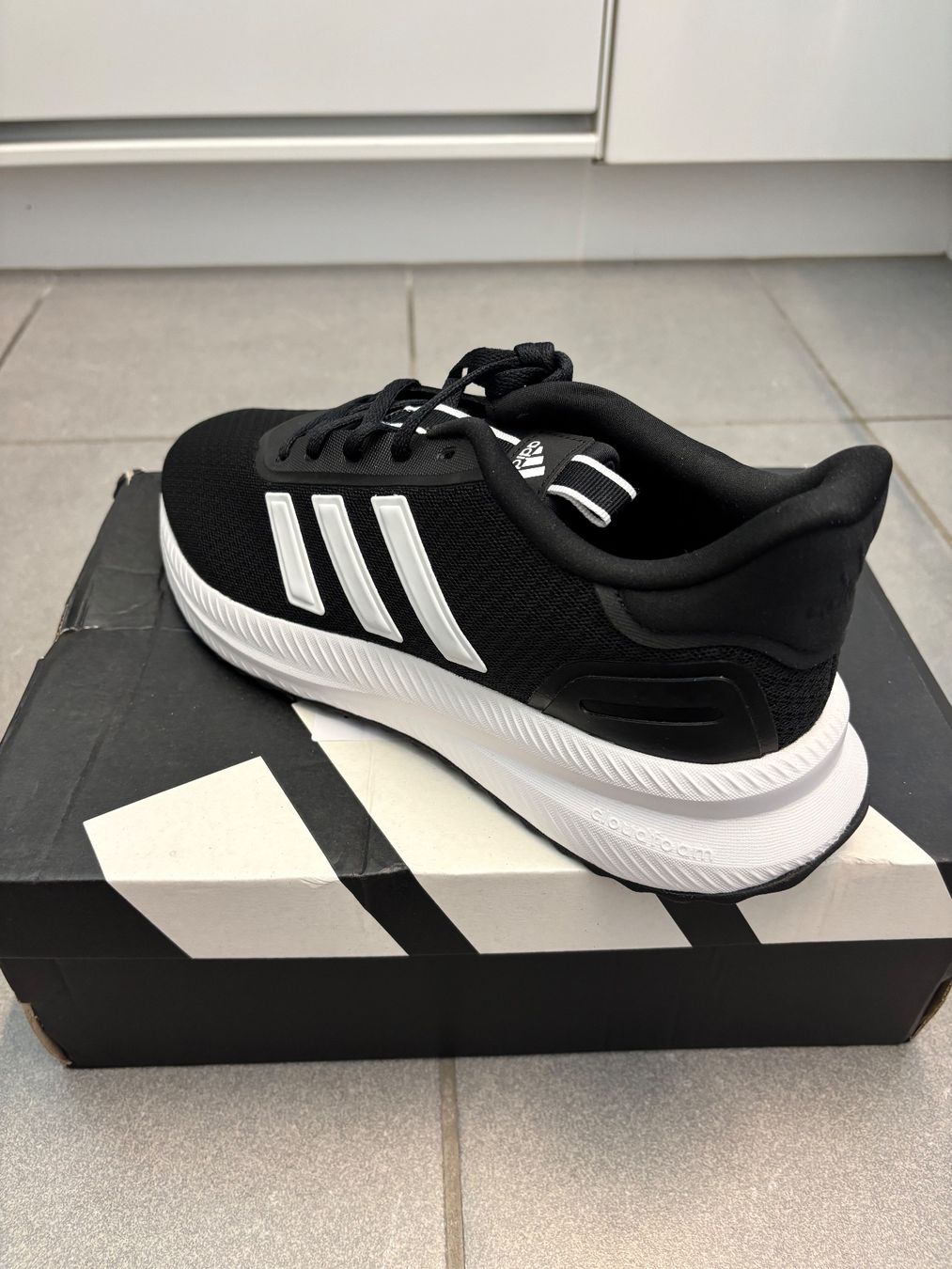 Adidas Herrenschuhe: Adidas Sneakers – Neu und originalverpackt aus Zürich von mc_mike77 6