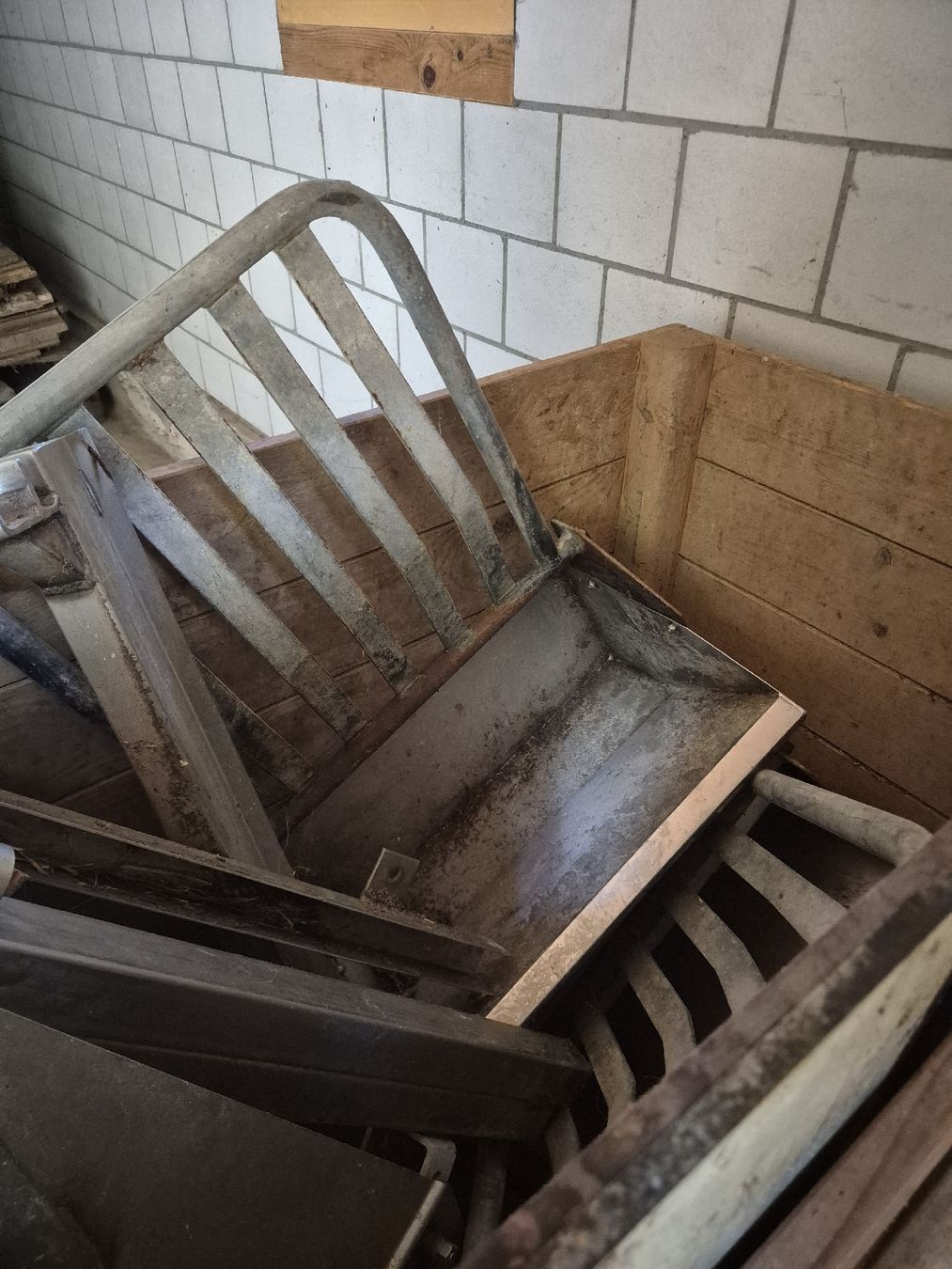 Griglie e Inferriate: Schweinestall Einrichtung – Usato da Bigenthal venduto da Hagi15