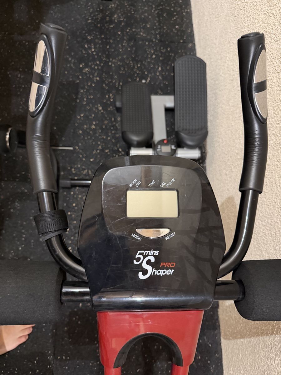 Hometrainer: Shaper Fitnessgerät Bauchtrainer – Usato da Bassersdorf venduto da swiss8400 1