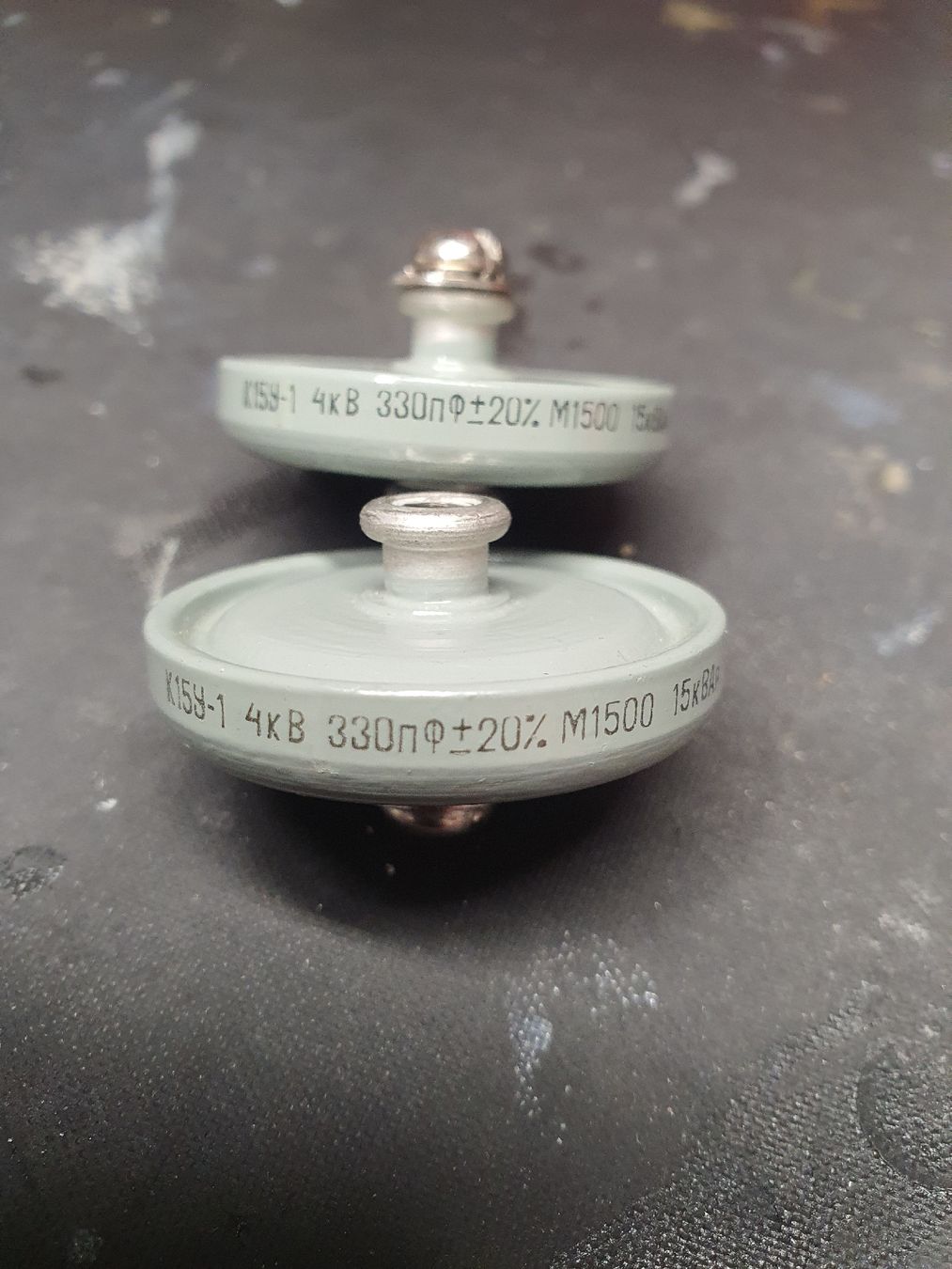 Technique de radiocom: Scheibenkondensatoren UdssR – D'occasion à Holziken par Bigbuddha