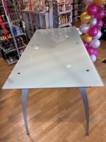 Verkaufs Tisch aus Glas 