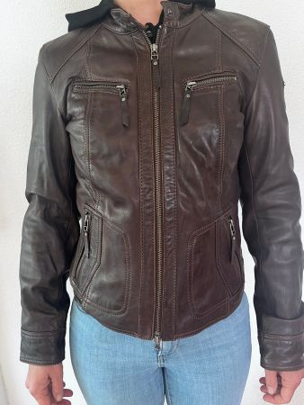 Neuwertige Qualitätslederjacke der Marke Miletone Grösse 38