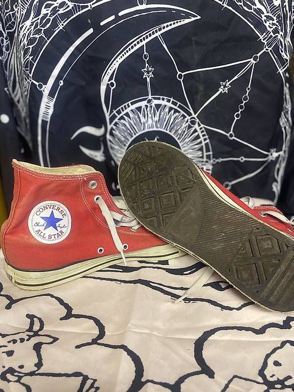 Chaussures hommes: Converse Chucks 42,5 – D'occasion à Bottmingen par Bordsteinkante 1