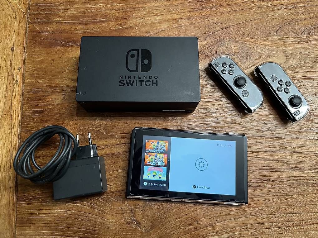 Nintendo Console: Nintendo Switch e accessori – Usato da Pura venduto da videodrome