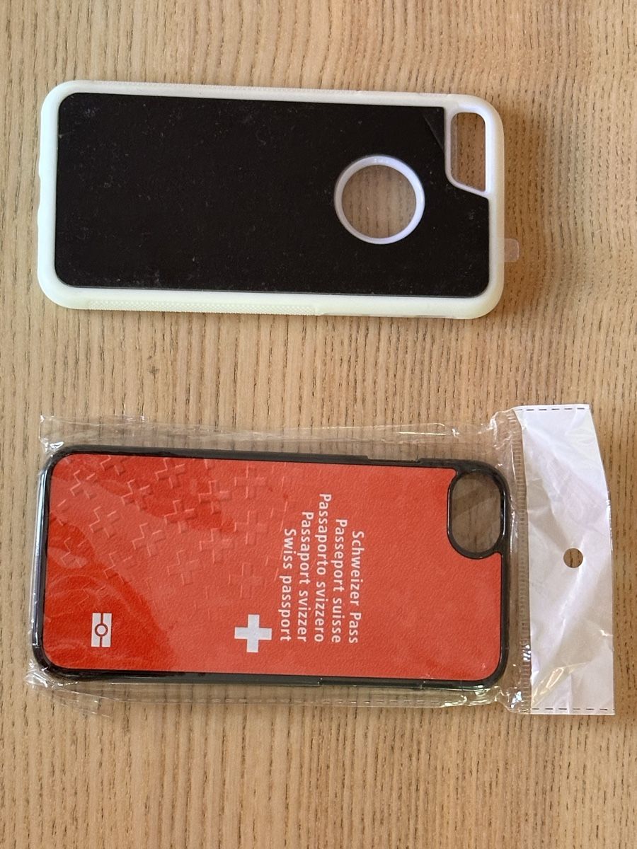 Apple Handys / Smartphones: Apple iPhone 7 covers – Neu und originalverpackt aus Zug von QPR1966