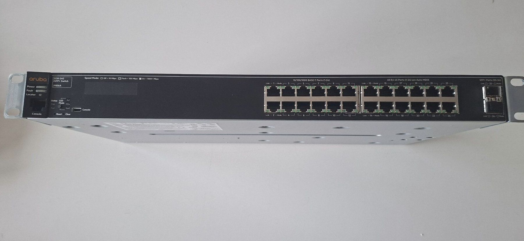 Hewlett Packard Hub & Switch: HP aruba 25-30-24G 2SFP+ Switch – Usato da Niederönz venduto da Northrop_B2 1