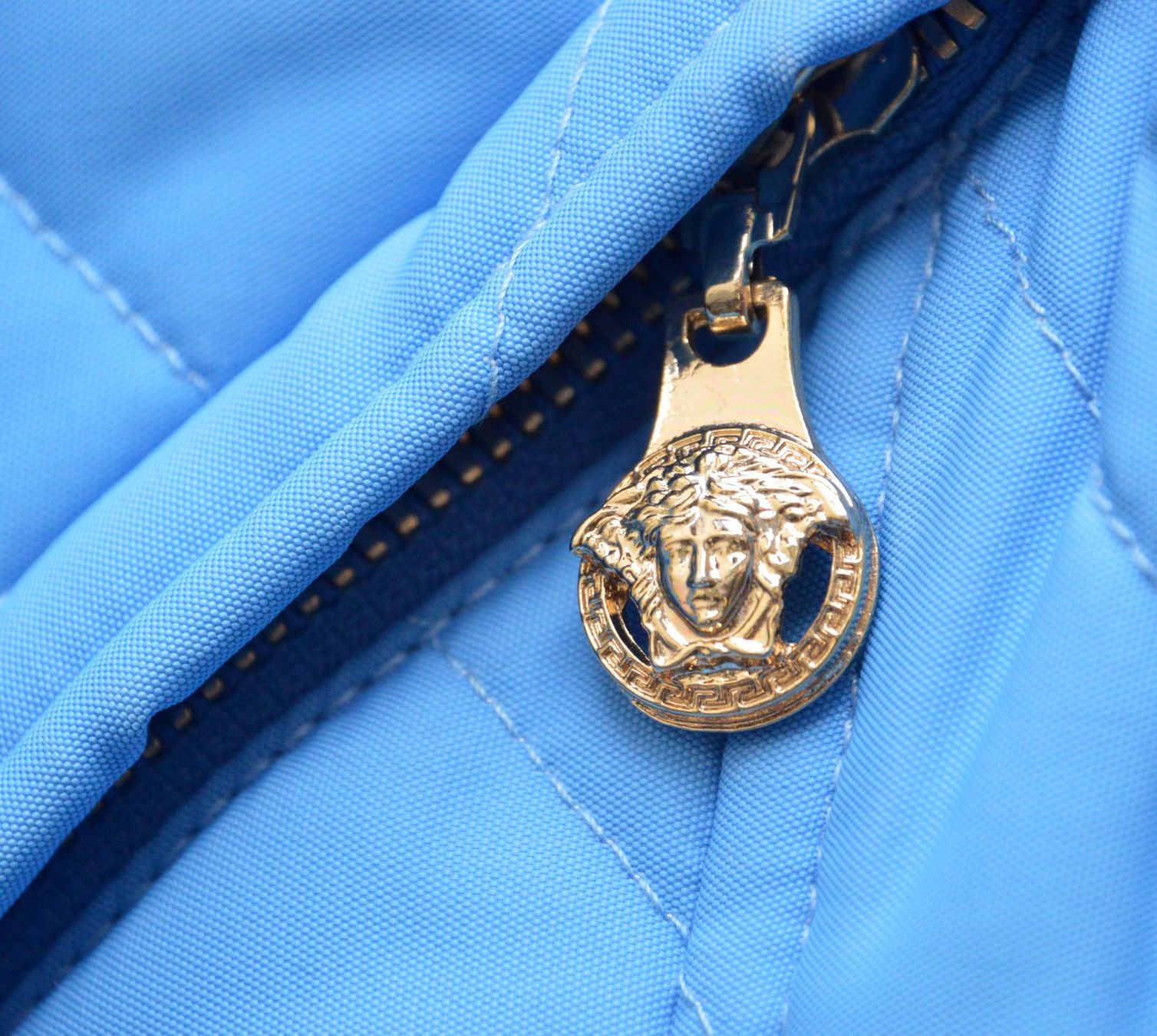 Versace Giacche: Jacke Gianni Versace veste.36 Vintage – Usato da Collonges venduto da Auganien 6