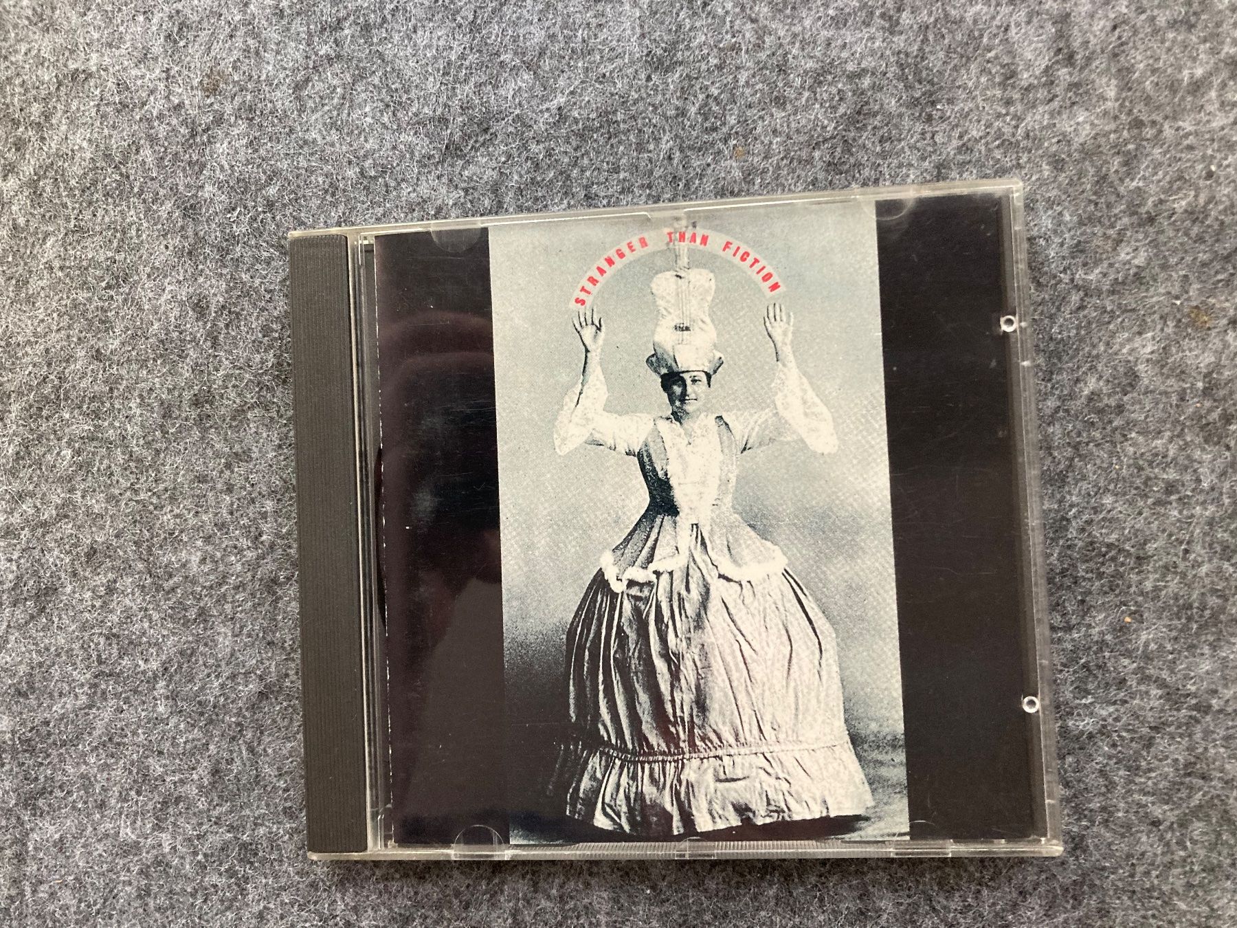 CD: Various - Stranger Than Fiction *** RARE *** – Usato da Fribourg venduto da Karushi