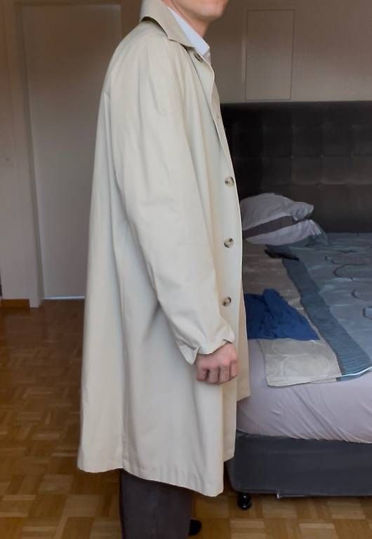 H&M Cappotti: Regenjacke Trenchcoat Grösse L – Usato da Bern venduto da DennisS. 2