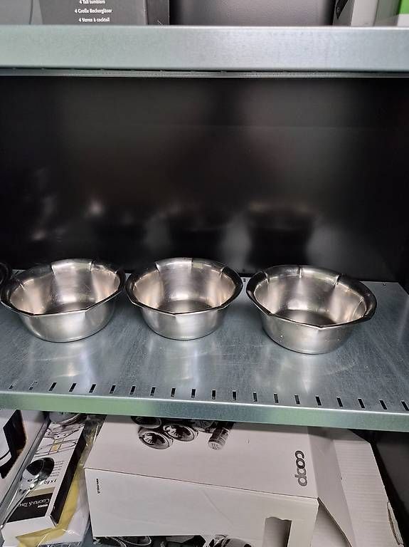 Cucine complete: Accessoires en Inox – Usato da Prilly venduto da Investchsuisse 2